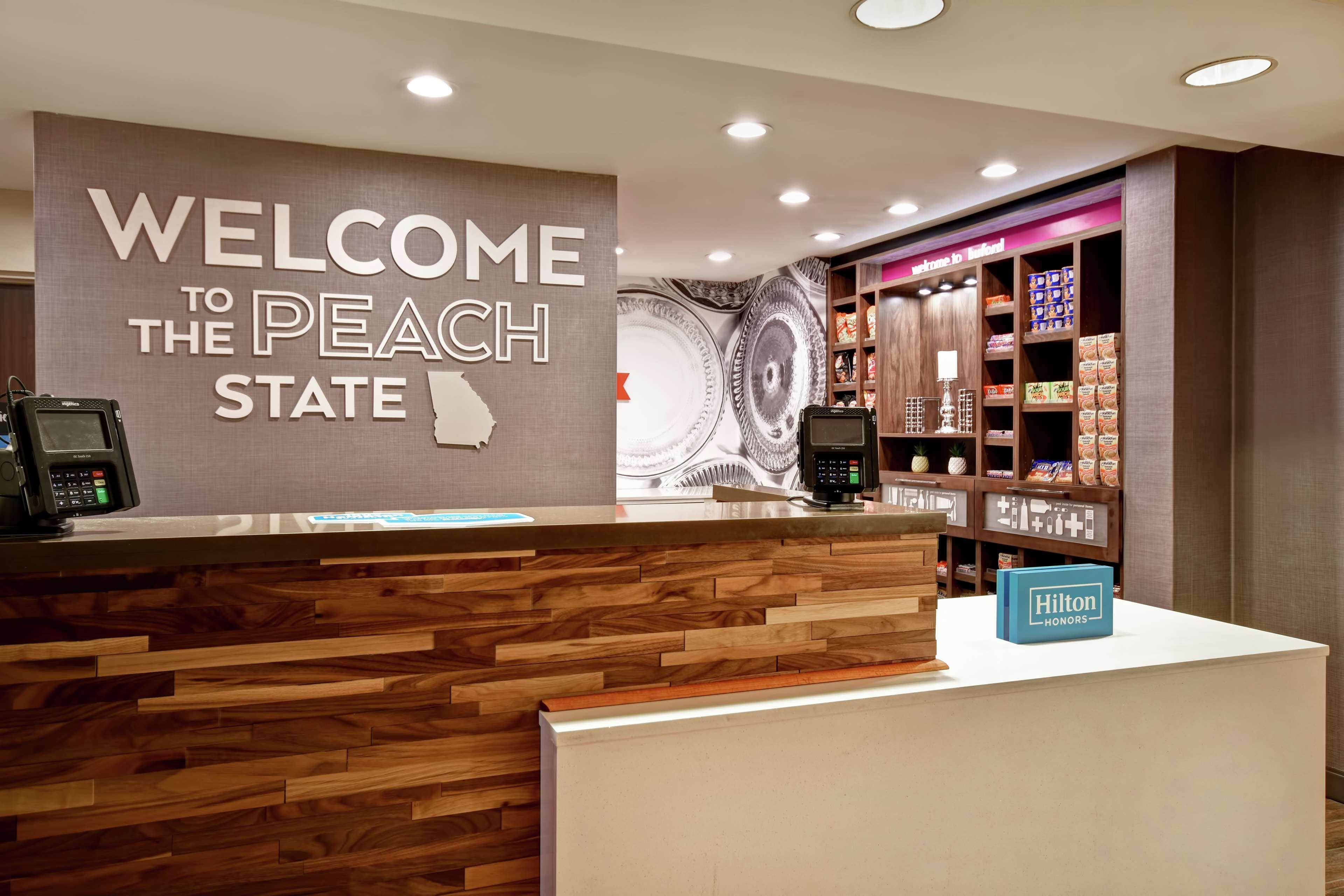 Hampton Inn Atlanta-Mall Of Georgia Буфорд Екстериор снимка