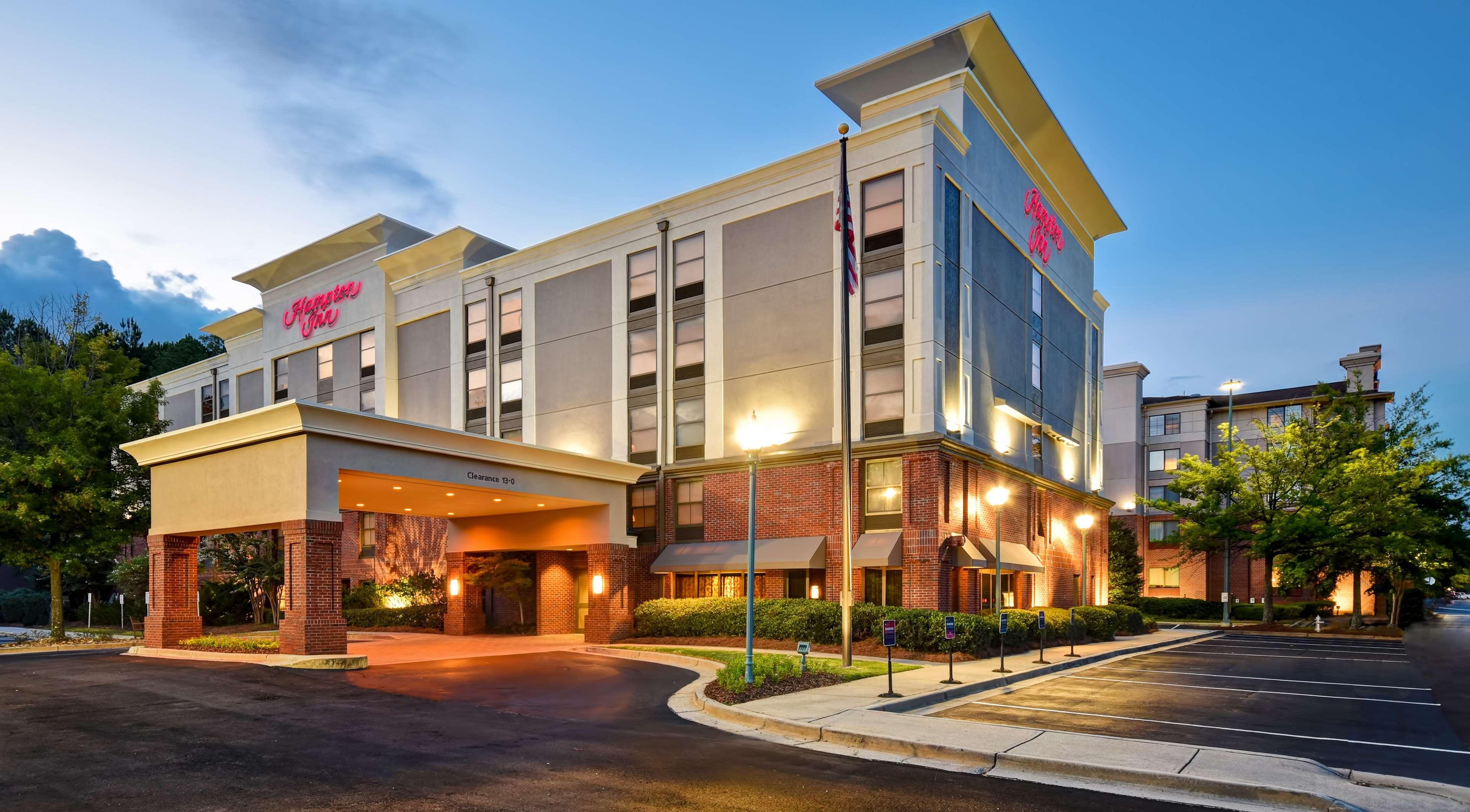 Hampton Inn Atlanta-Mall Of Georgia Буфорд Екстериор снимка